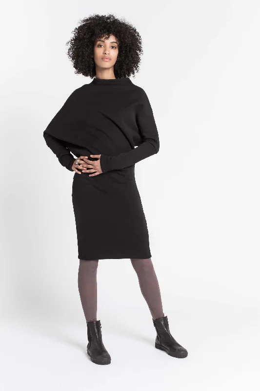 Naomi Sweatshirt Dress | Black Mini Shirt Dress