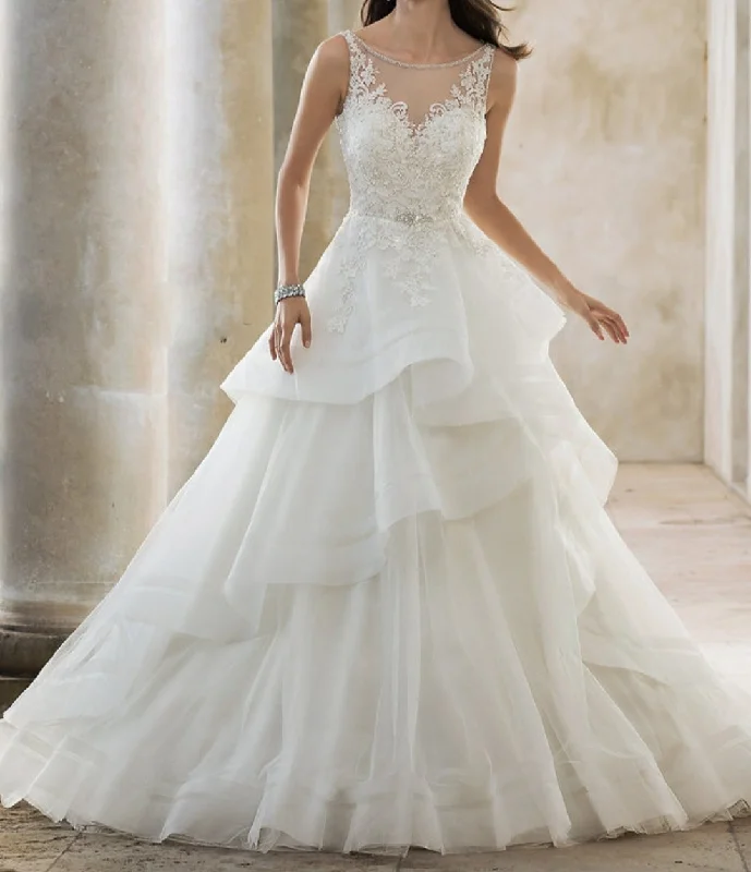 A-Line V neck Wedding Dress Lace tiered Bridal Dress Mermaid Style Gown