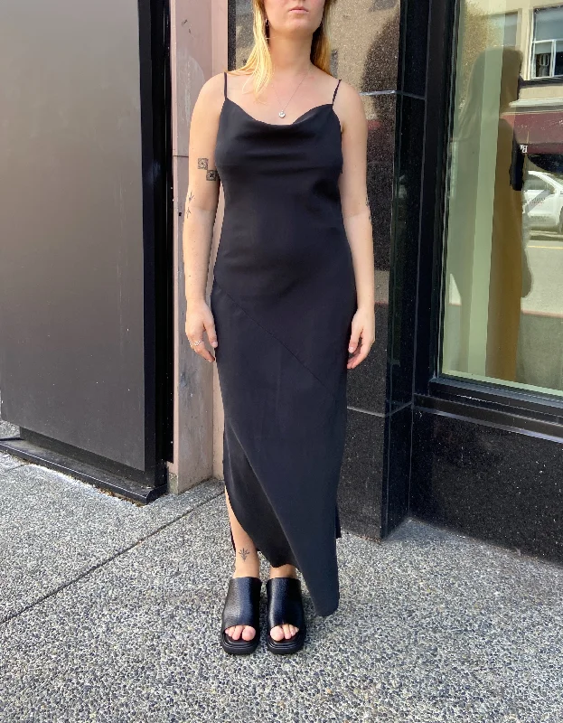 Allies Midi Dress in Black Birthday midi dresses