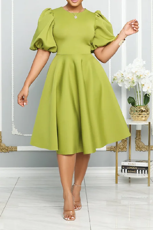 Bubble Short Sleeve Flare Midi Dress Off-shoulder midi dresses