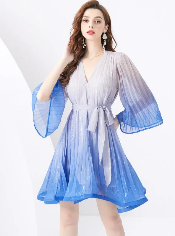 Holiday V-neck Trumpet Sleeve Pleated Gradient Dress Stretchy unclassified dresses